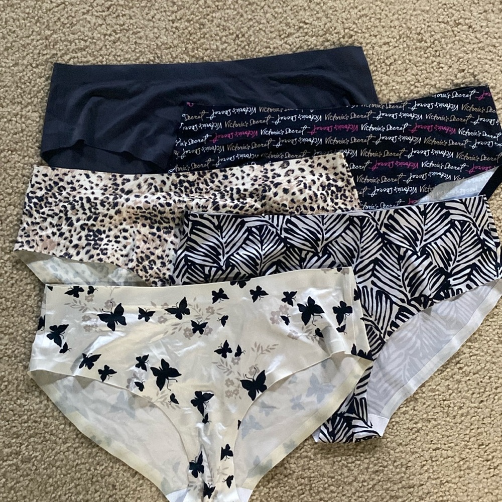 5 Victoria’s Secret medium hiphugger panties super soft satin like